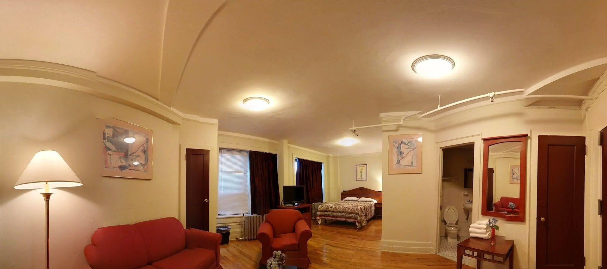 Hotel Riviera Newark Bagian luar foto